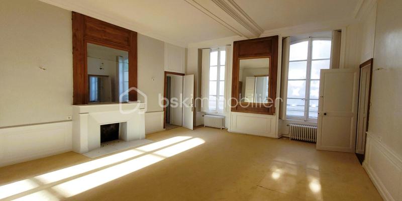 Hôtel particulier - 440 m² - 14 pièces