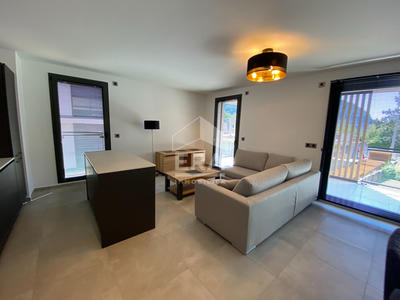 Appartement - 92 m² - 4 pièces