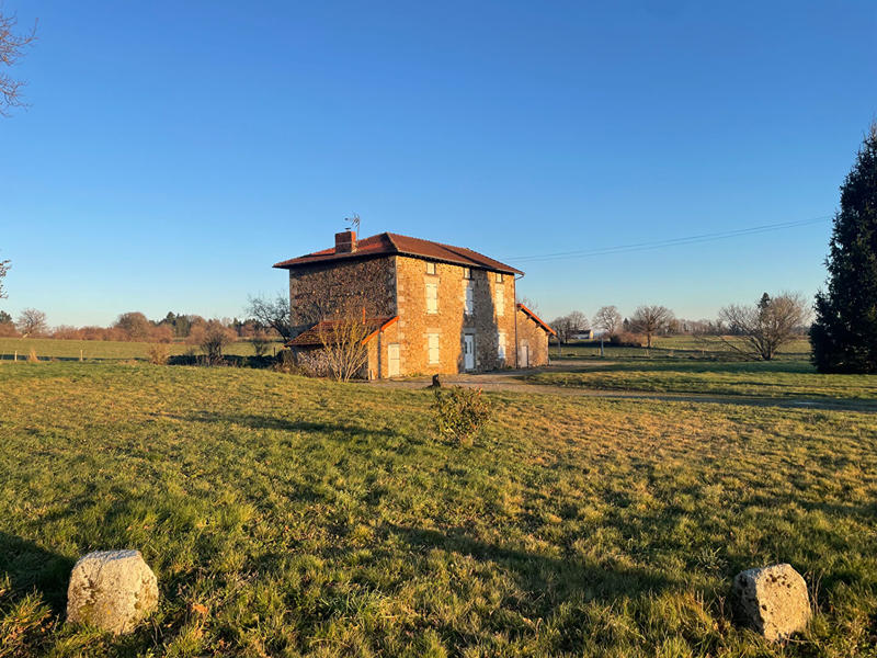 Maison - 167 m² - 6 pièces