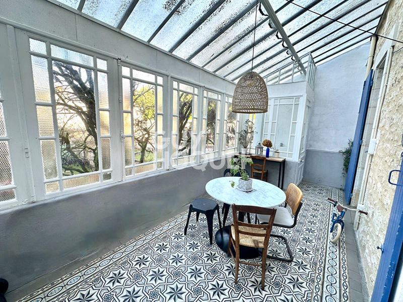 Maison - 93 m² - 5 pièces