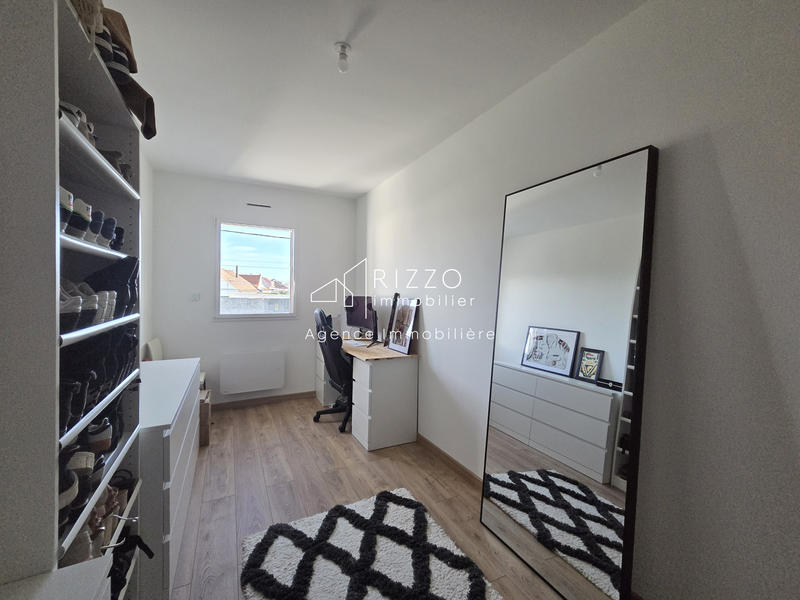 Maison - 102 m² - 4 pièces