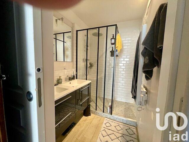 Maison - 191 m² - 7 pièces