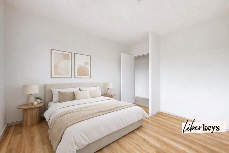 Maison - 200 m² - 8 pièces