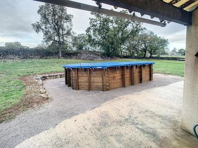 Maison - 104 m² - 4 pièces