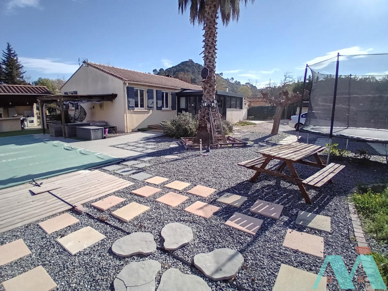 Maison - 96 m² - 4 pièces