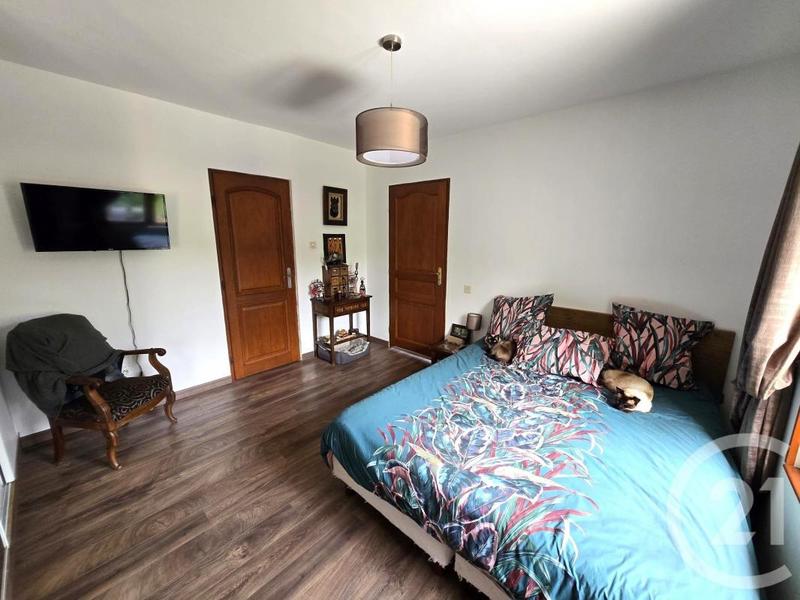 Maison - 126 m² - 6 pièces