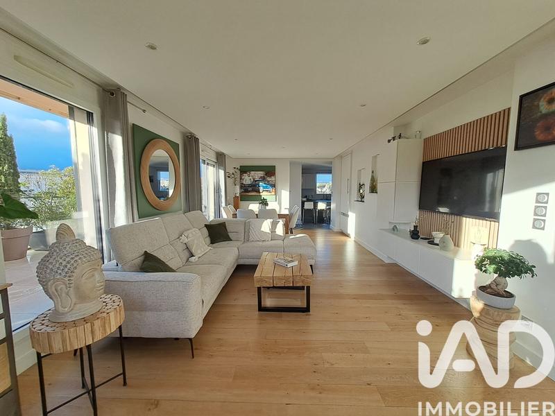 Duplex - 149 m² - 5 pièces