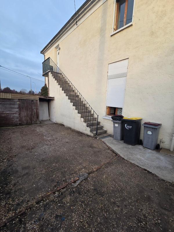 Appartement - 75 m² - 3 pièces