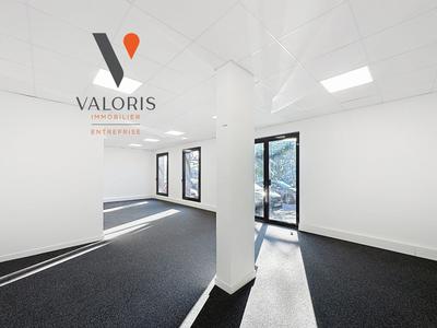 Local commercial - 64 m²