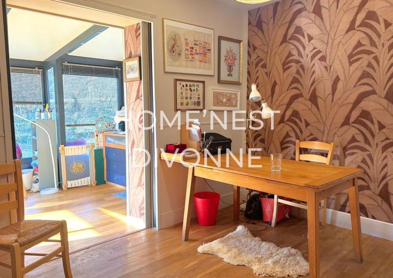 Maison - 187 m² - 6 pièces