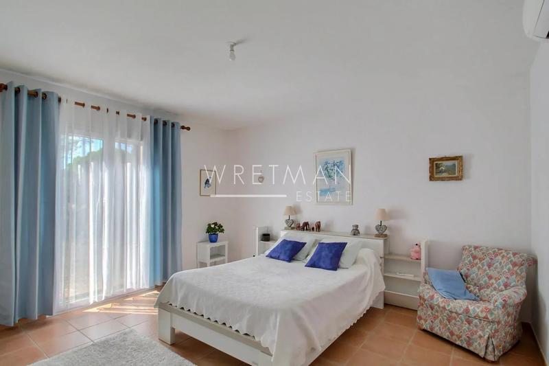 Villa - 150 m² - 4 pièces