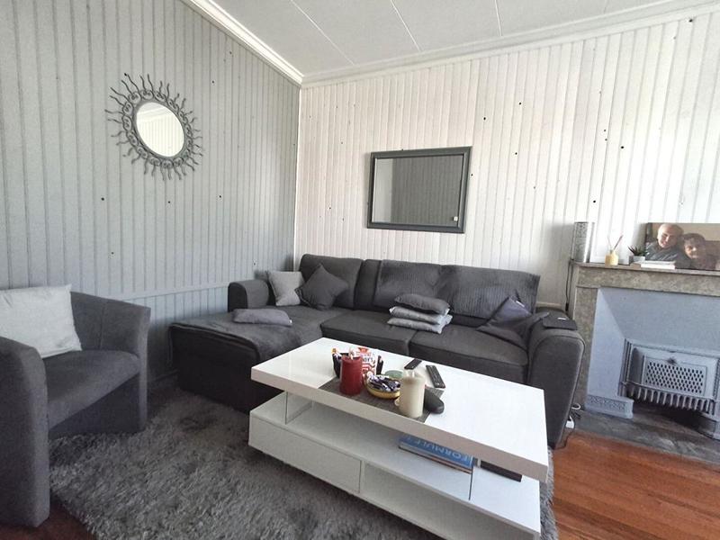 Maison - 170 m² - 9 pièces