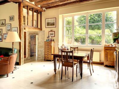 Maison de ville - 270 m² - 9 pièces