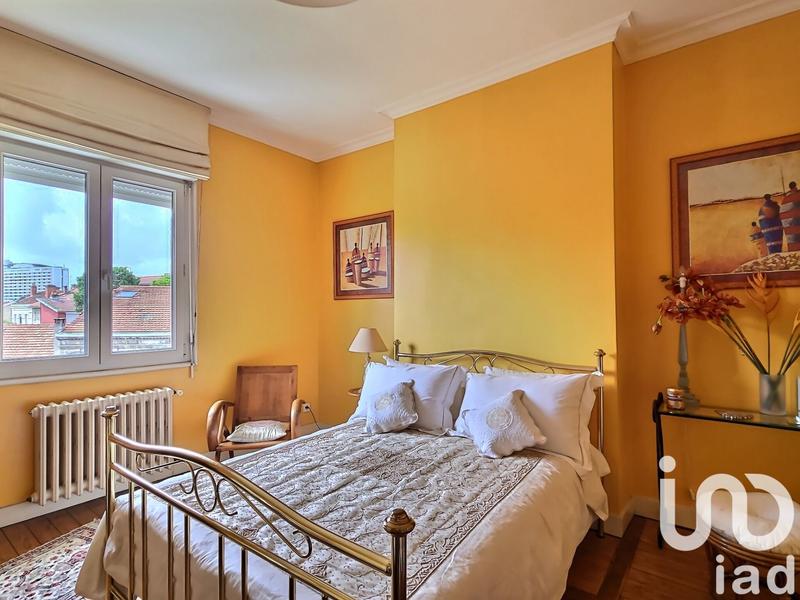 Maison - 170 m² - 6 pièces