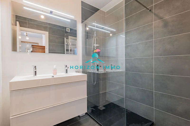 Appartement - 57 m² - 2 pièces