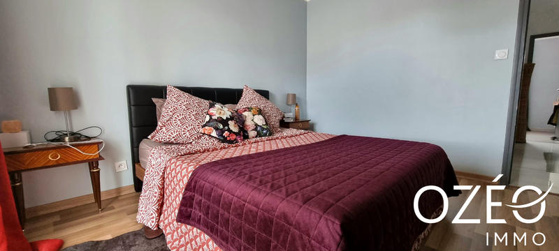 Maison - 102 m² - 5 pièces