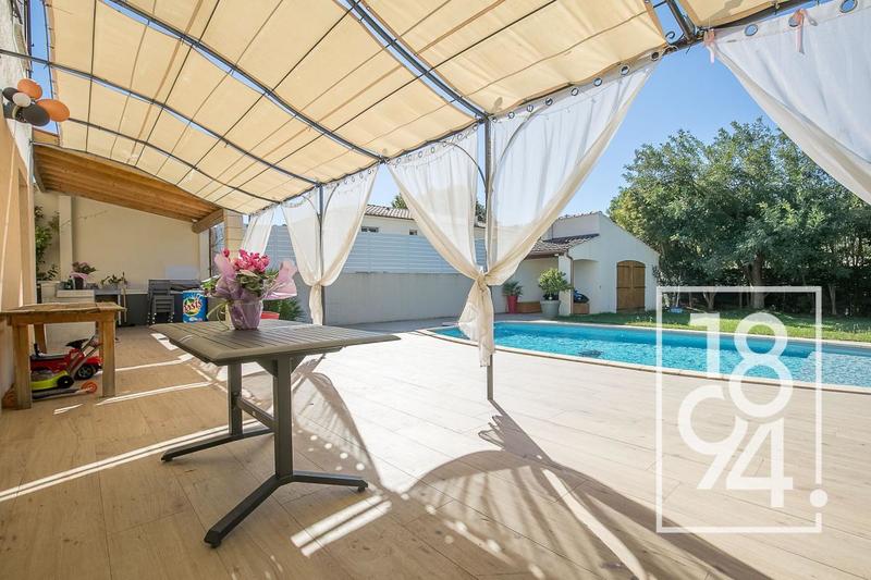 Maison - 120 m² - 4 pièces