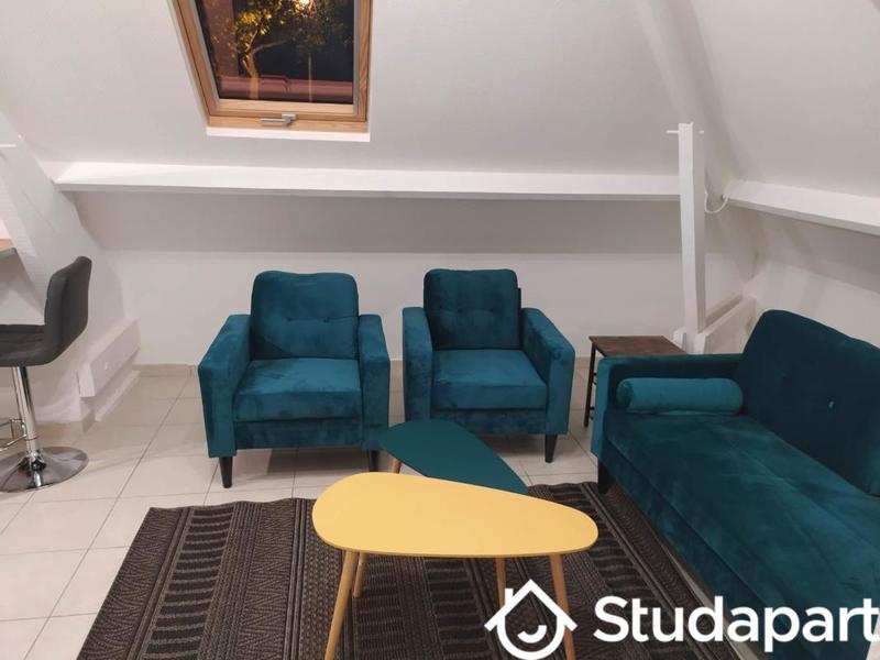 Chambre - 14 m² - 1 pièce