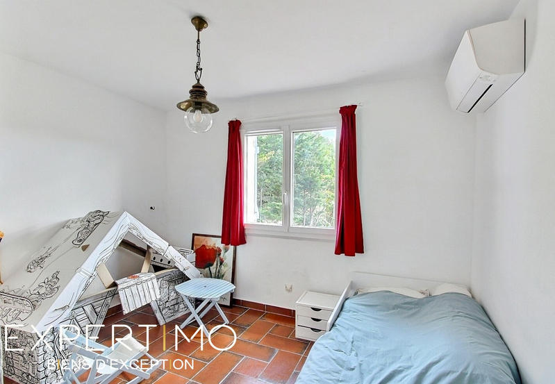 Villa - 160 m² - 6 pièces