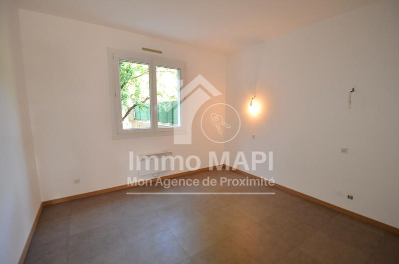 Maison - 460 m² - 10 pièces