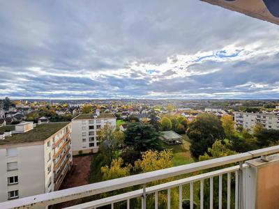 Appartement - 68 m² - 4 pièces