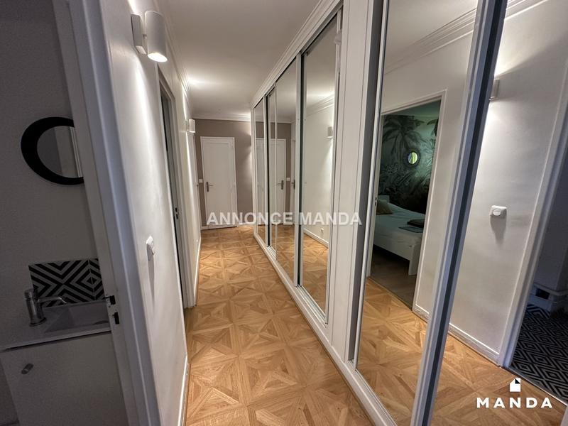 Chambre - 15 m² - 6 pièces