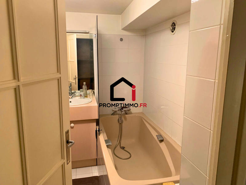 Maison - 388 m² - 13 pièces