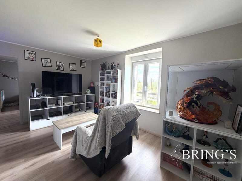 Maison - 111 m² - 5 pièces