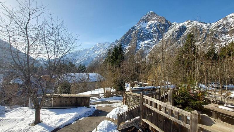 Maison - 270 m² - 8 pièces