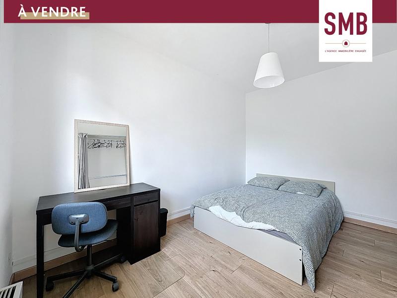 Appartement - 99 m² - 5 pièces