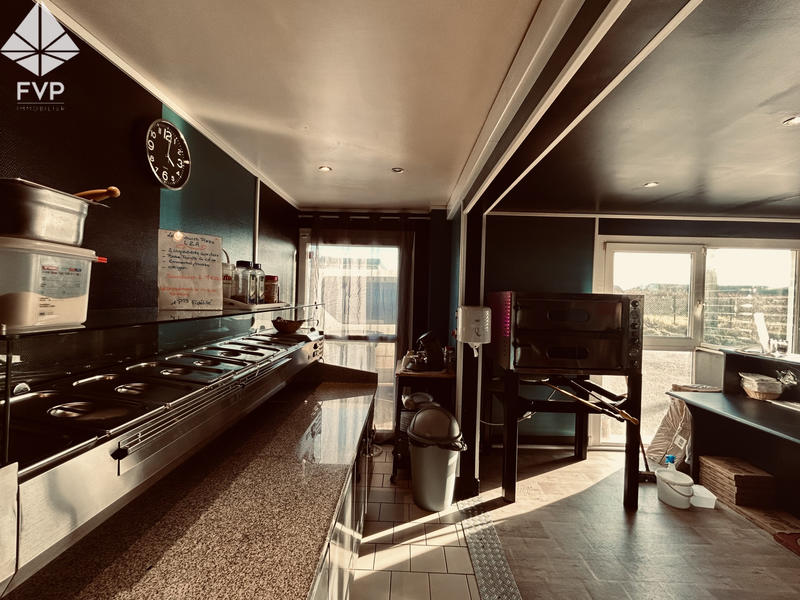 Local commercial - 64 m²