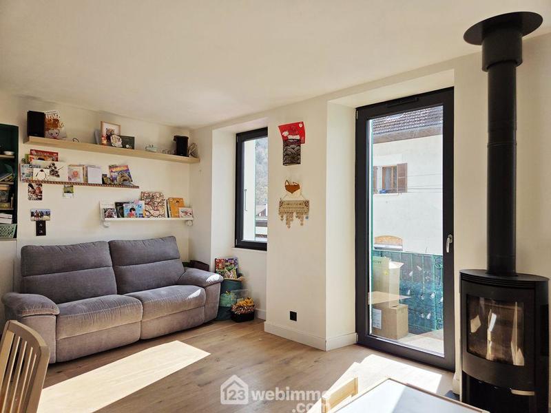 Maison - 110 m² - 4 pièces