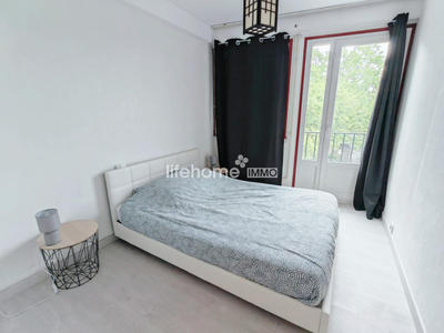 Appartement - 98 m² - 5 pièces