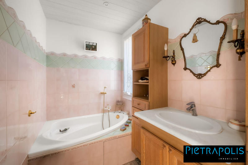 Appartement - 109 m² - 4 pièces