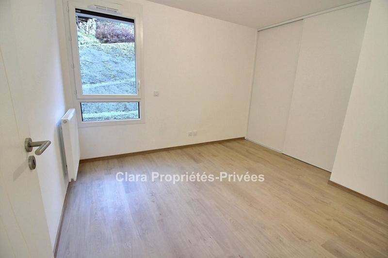 Appartement - 88 m² - 4 pièces