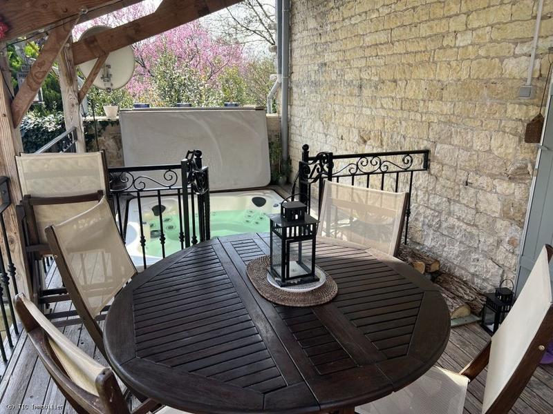 Maison de village - 120 m² - 6 pièces