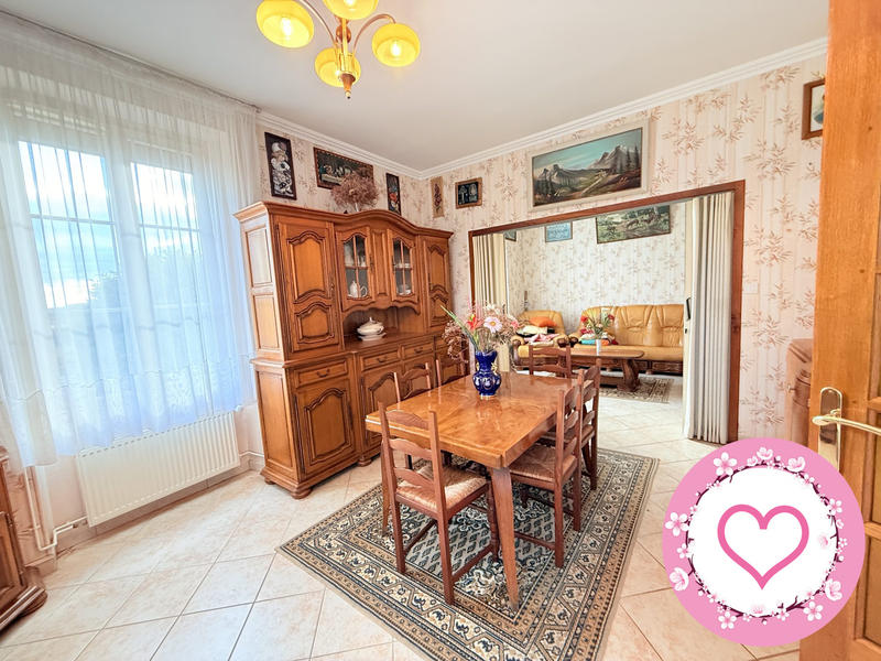 Maison - 133 m² - 6 pièces