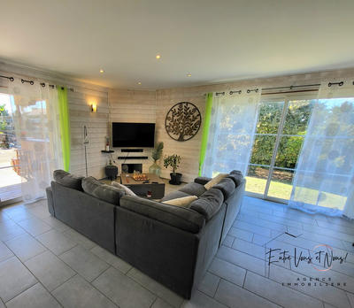 Maison contemporaine - 165 m² - 7 pièces