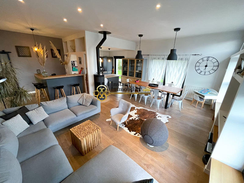 Maison - 139 m² - 6 pièces