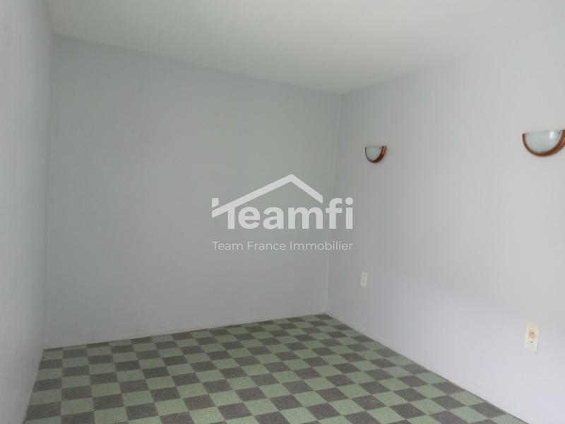 Maison - 61 m² - 5 pièces