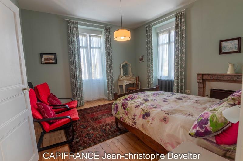 Maison bourgeoise - 147 m² - 8 pièces