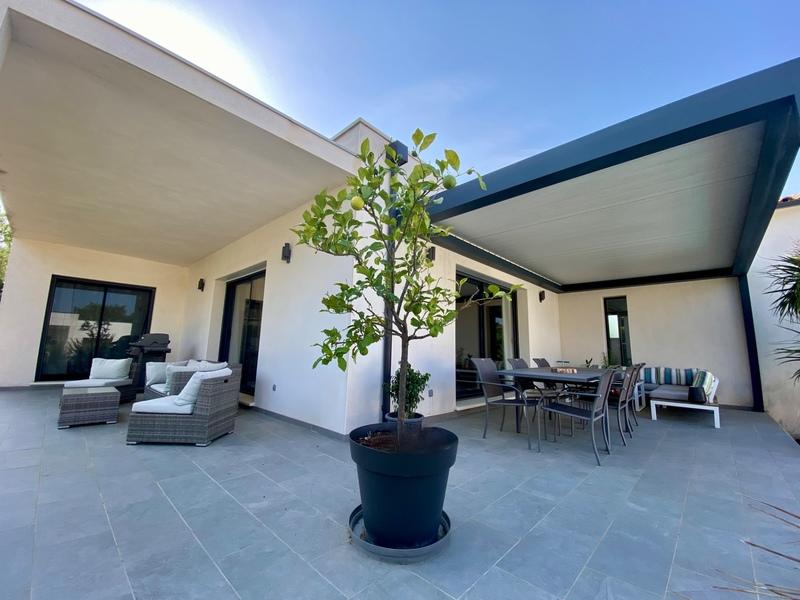 Maison - 115 m² - 4 pièces