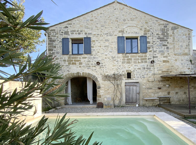 Maison - 140 m² - 8 pièces