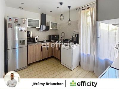 Maison - 55 m² - 3 pièces