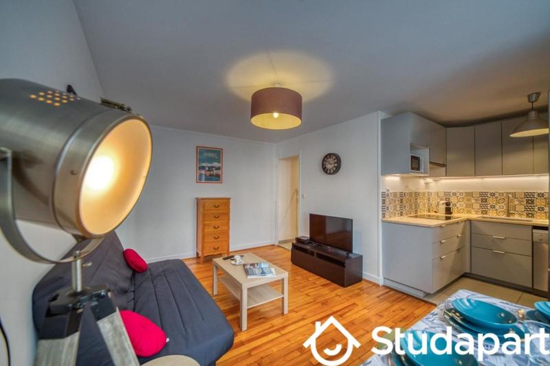 Chambre - 12 m² - 1 pièce