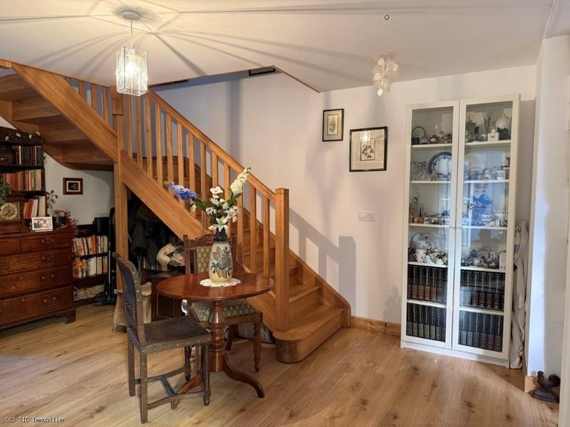 Propriété - 106 m² - 5 pièces