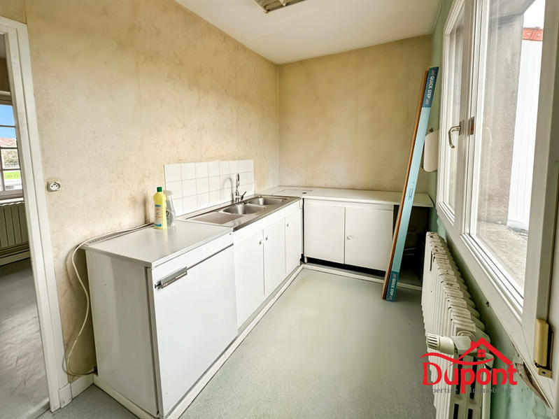 Local commercial - 148 m² - 3 pièces