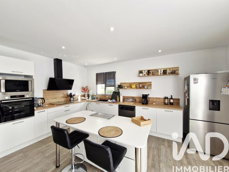 Maison - 80 m² - 3 pièces