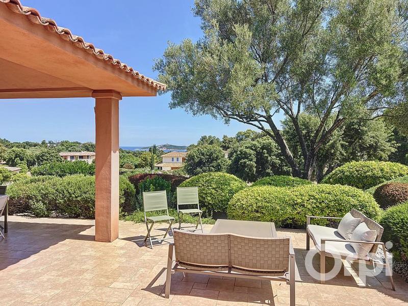 Villa - 260 m² - 6 pièces