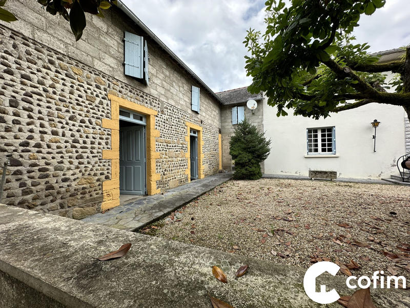 Maison - 137 m² - 5 pièces